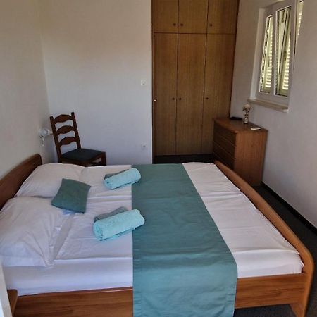 Palute Hotel Supetar Ngoại thất bức ảnh